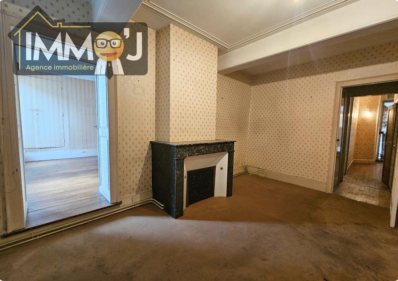 Immeuble - 224 m² - 7 pièces