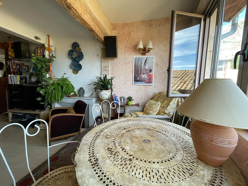 Maison - 200 m² - 7 pièces