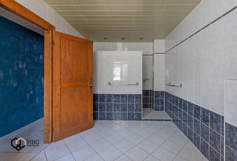 Appartement - 106 m² - 4 pièces