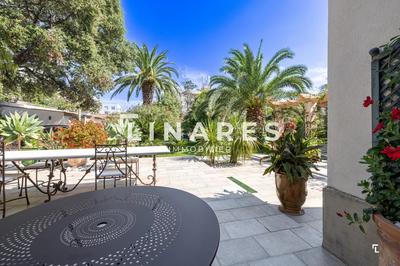 Maison chambre d'hôtes - 360 m² - 8 pièces