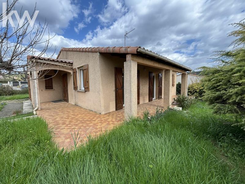 Maison - 92 m² - 4 pièces