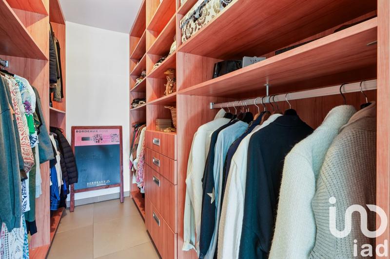 Maison - 190 m² - 6 pièces