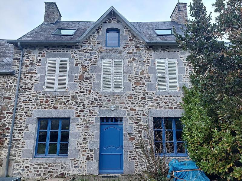 Maison en pierre - 175 m² - 6 pièces