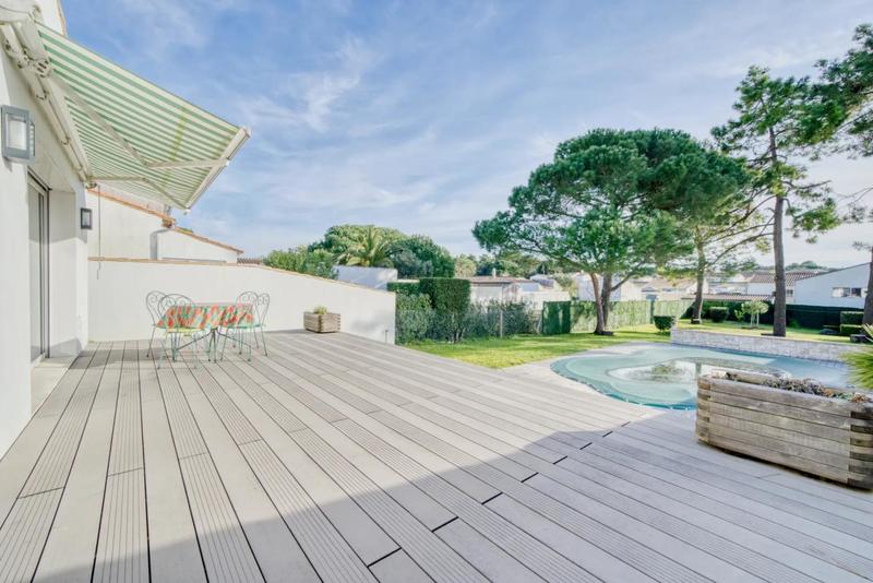 Maison - 111 m² - 6 pièces