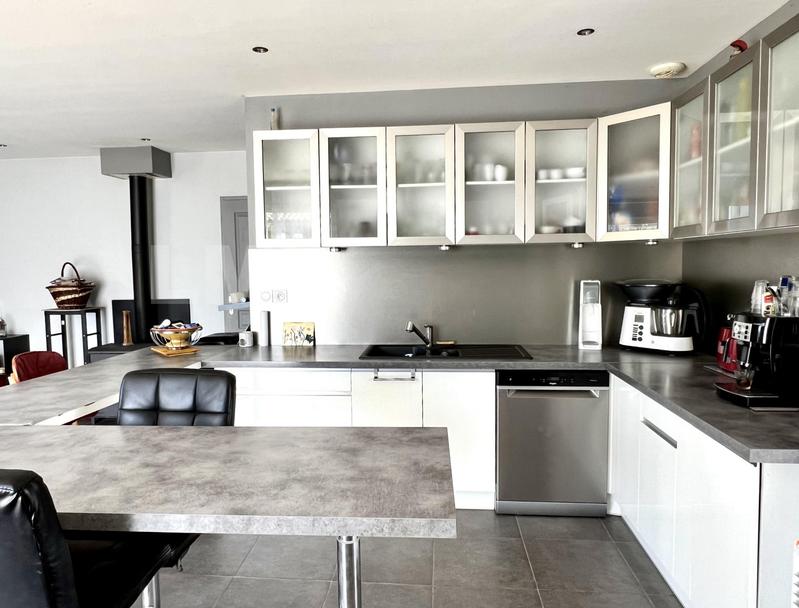 Villa - 99 m² - 4 pièces