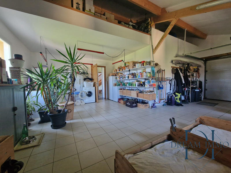 Maison contemporaine - 325 m² - 10 pièces