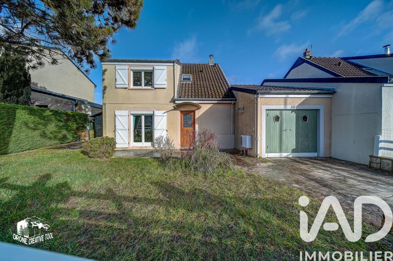 Maison - 92 m² - 5 pièces