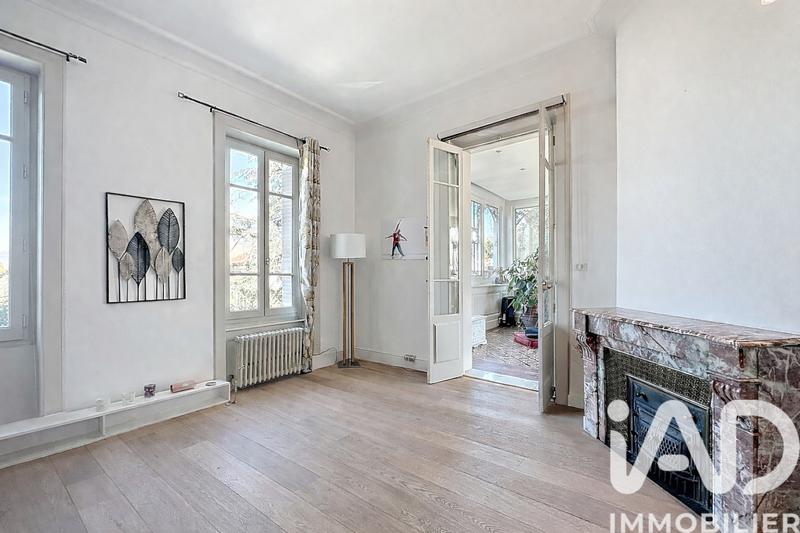 Appartement - 110 m² - 5 pièces