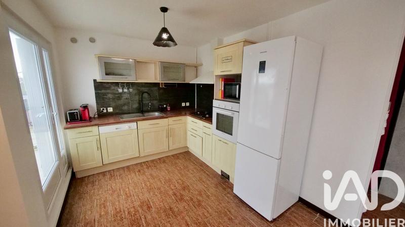 Appartement - 64 m² - 4 pièces