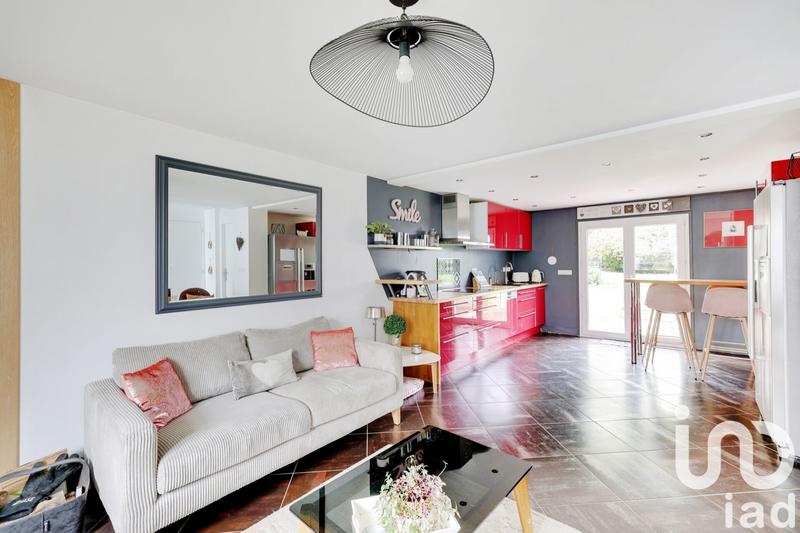 Maison - 187 m² - 8 pièces