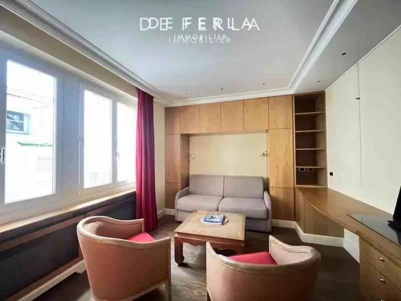 Studio - 17 m² - 1 pièce