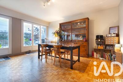Appartement - 100 m² - 5 pièces