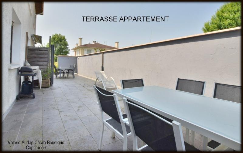 Immeuble - 256 m² - 11 pièces