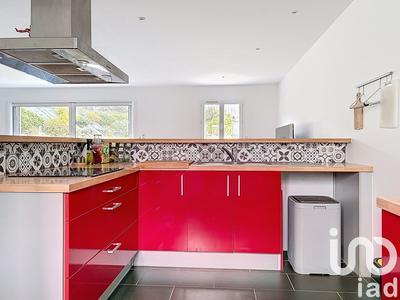 Maison - 92 m² - 4 pièces