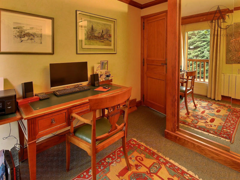 Appartement - 95 m² - 4 pièces