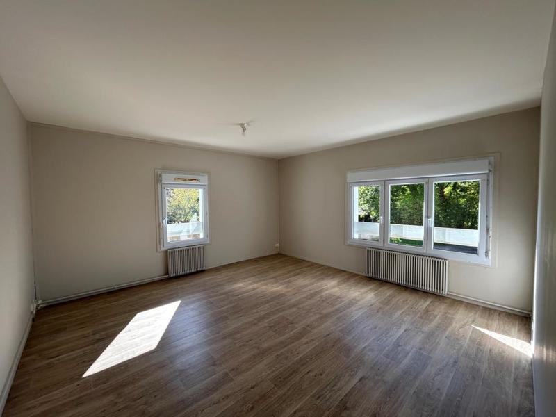 Appartement - 80 m² - 4 pièces