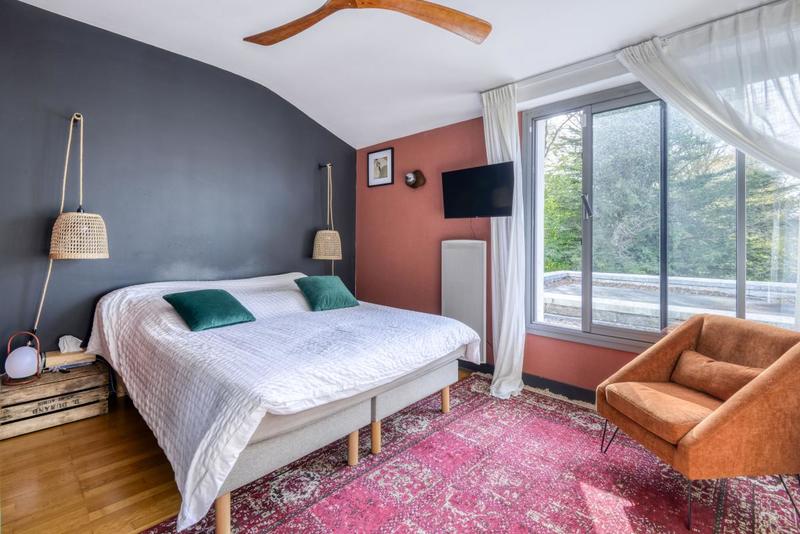 Maison - 171 m² - 7 pièces