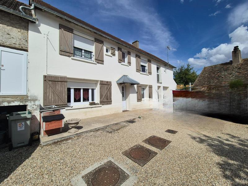 Ferme - 180 m² - 7 pièces