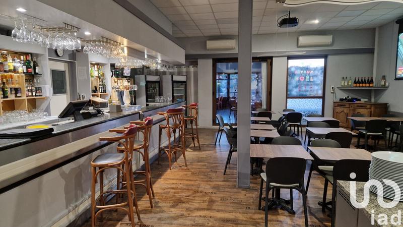 Maison de village - 360 m² - 10 pièces