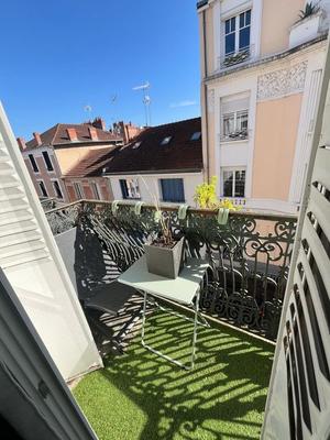 Appartement - 57 m² - 3 pièces