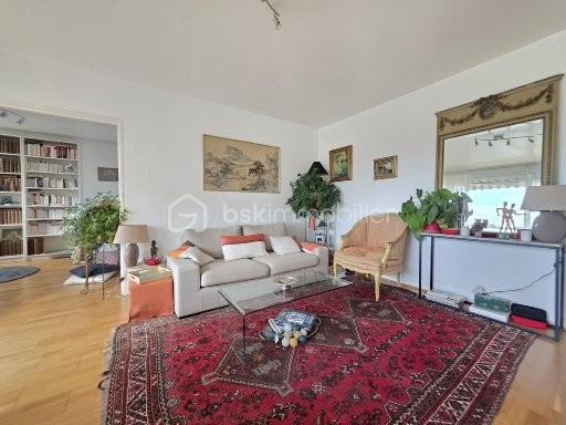 Appartement - 77 m² - 4 pièces