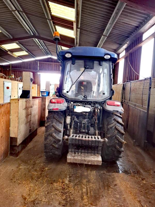 Maison de domaine équestre - 2 112 m² - 1 pièce