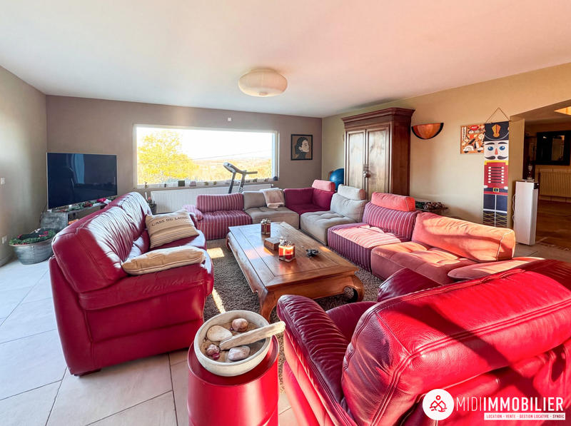 Maison - 222 m² - 4 pièces