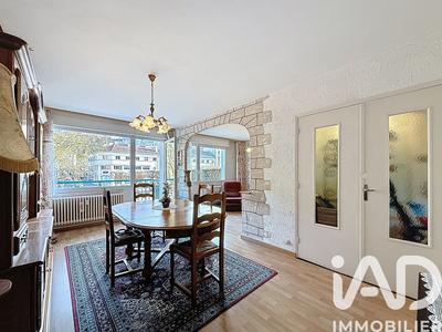 Appartement - 88 m² - 5 pièces