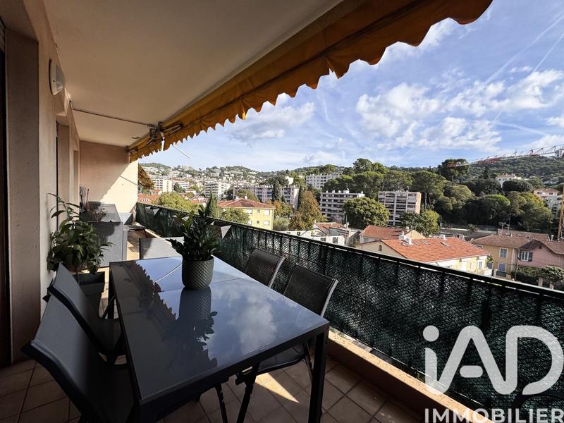 Appartement - 57 m² - 2 pièces