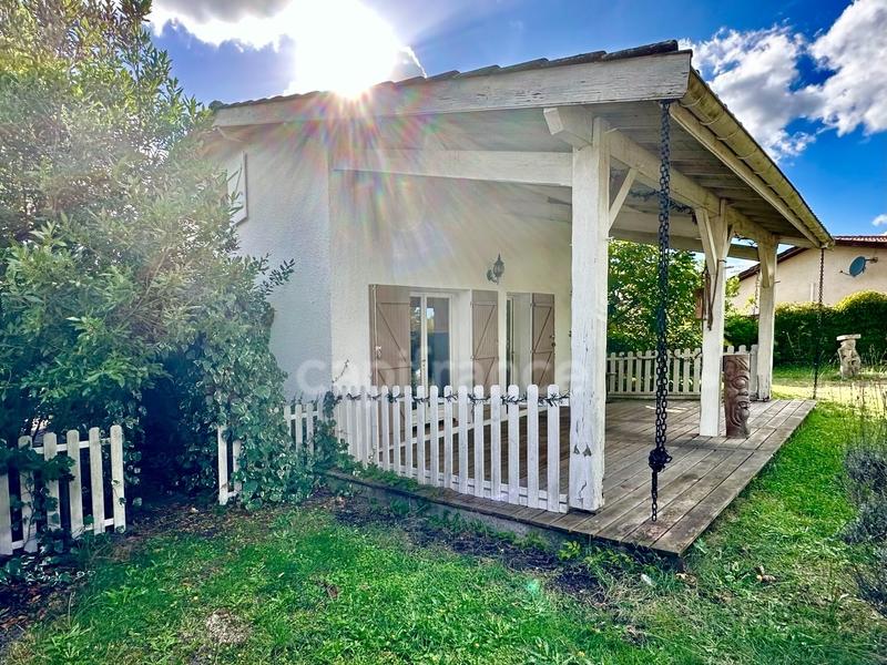 Maison - 104 m² - 4 pièces