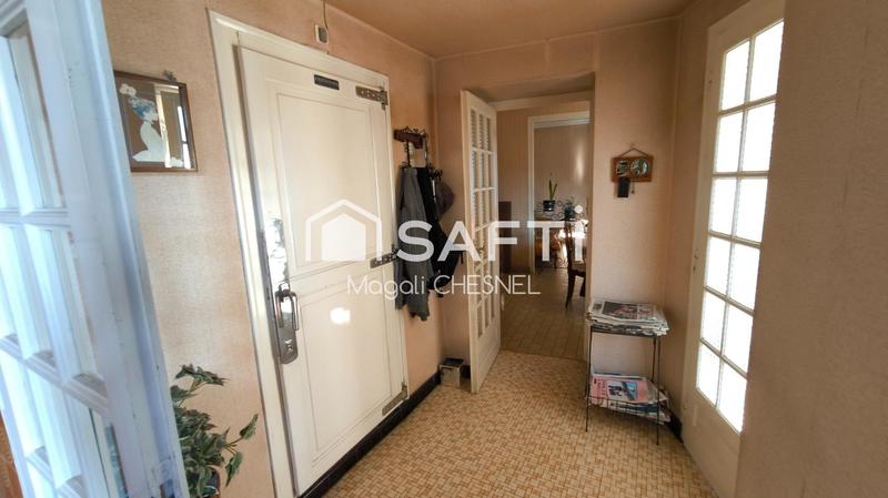 Maison - 172 m² - 9 pièces