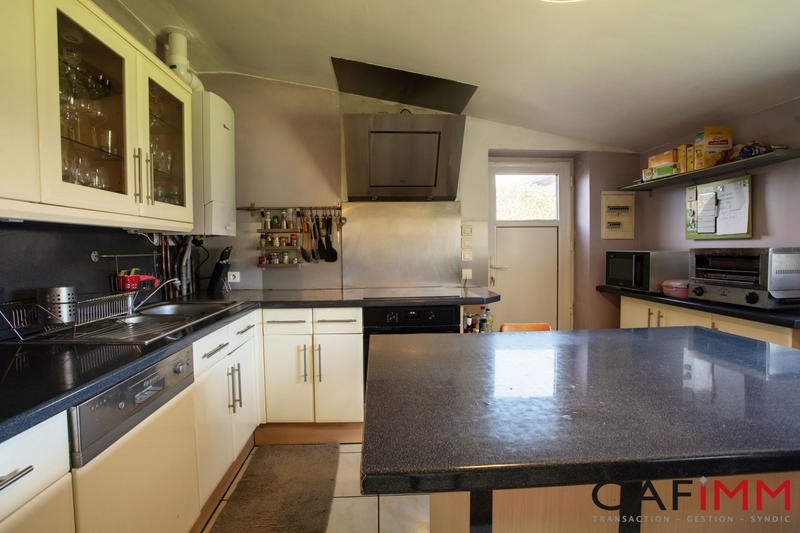 Maison - 128 m² - 5 pièces