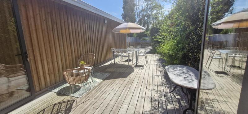 Maison - 241 m² - 8 pièces