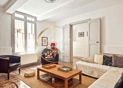 Maison de ville - 180 m² - 7 pièces