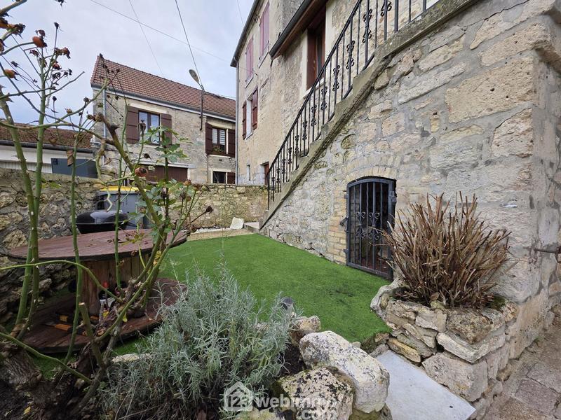 Maison - 103 m² - 2 pièces