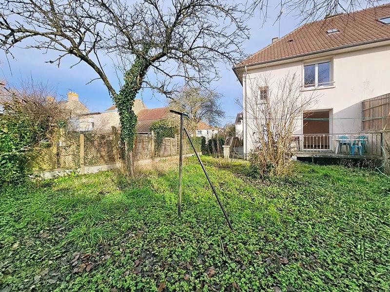 Maison - 76 m² - 4 pièces