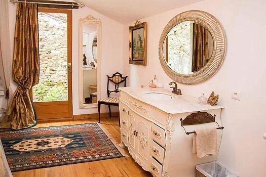 Maison de village - 200 m² - 7 pièces