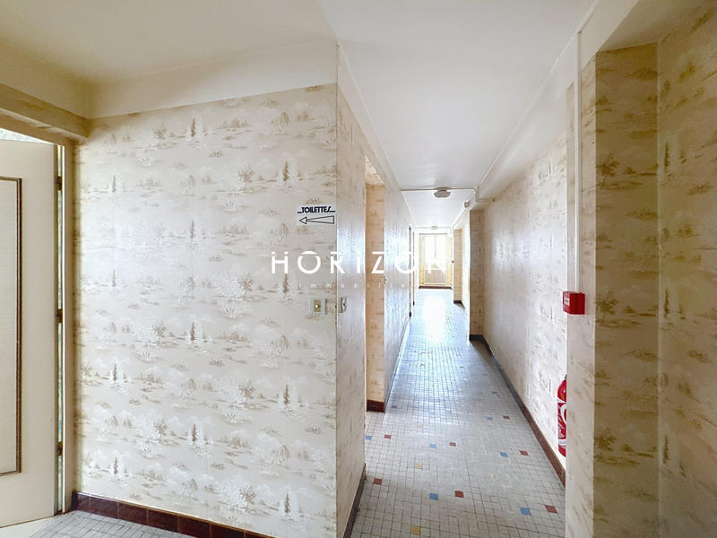 Maison ancienne - 240 m² - 10 pièces