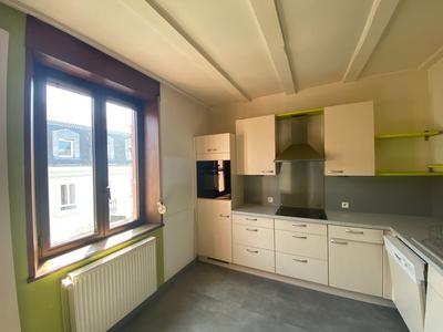 Appartement - 135 m² - 6 pièces