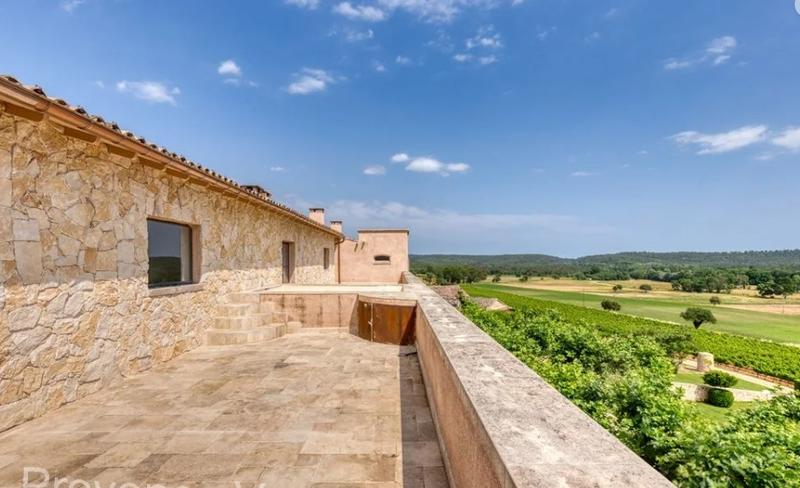 Manoir - 1 575 m² - 20 pièces