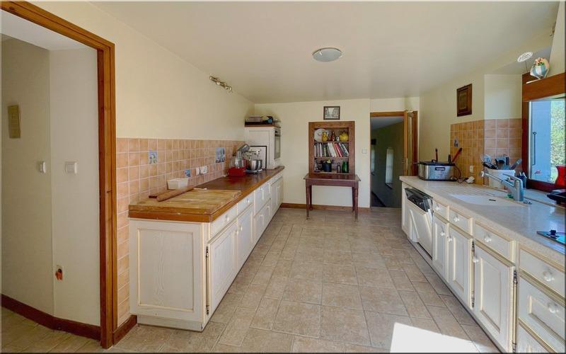 Corps de ferme - 161 m² - 8 pièces