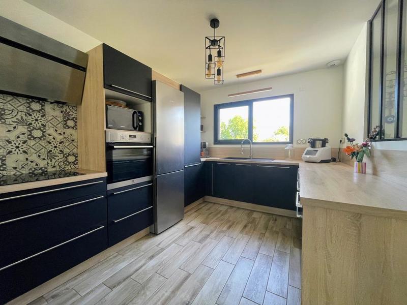 Maison - 123 m² - 5 pièces