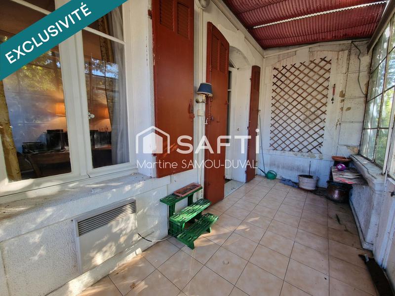 Maison - 200 m² - 9 pièces