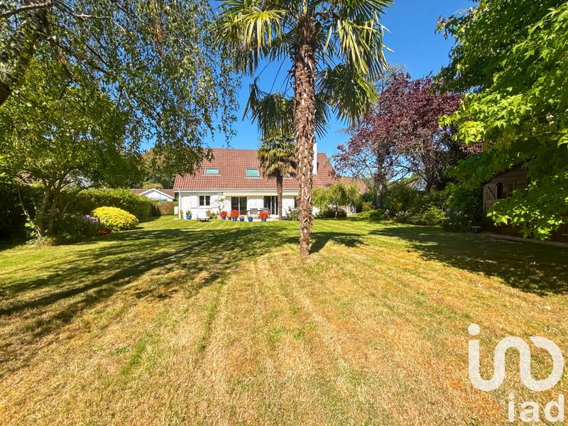 Maison - 180 m² - 7 pièces