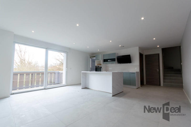 Appartement - 120 m² - 5 pièces