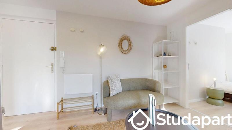 Chambre - 10 m² - 1 pièce