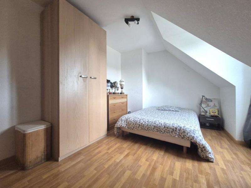 Maison - 106 m² - 7 pièces