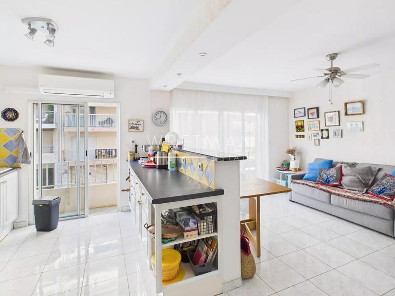 Appartement - 49 m² - 2 pièces