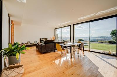 Maison - 156 m² - 5 pièces