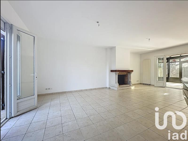 Maison - 200 m² - 7 pièces